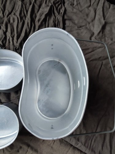 Kochgeschirr, Grau (Alter?, Mit Lackmängel, Innen Optisch Ungebraucht), Je Set