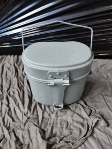 Kochgeschirr, Grau (Alter?, Mit Lackmängel, Innen Optisch Ungebraucht), Je Set