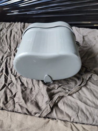 Kochgeschirr, Grau (Alter?, Mit Lackmängel, Innen Optisch Ungebraucht), Je Set