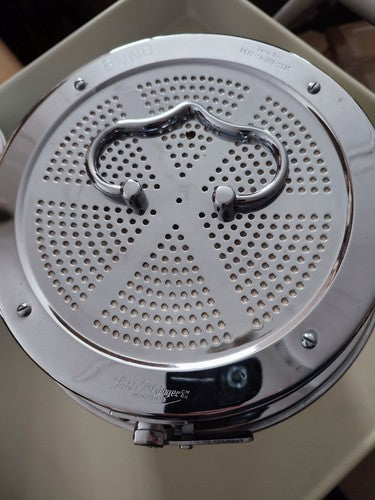 Bundeswehr Verbandstofftrommel, 1960er;  ideale Brotbox, Brotkasten. Brotdose