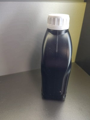 Kopfgetriebeöl C17 Creamy Oil Likör, á 0,5 L (17% Vol; 64,29 €/L) + 3 x 0,02 l