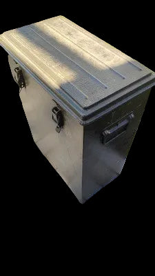 Bundeswehr Kiste Dekontausstattung ( n u r A b h o l u n g)