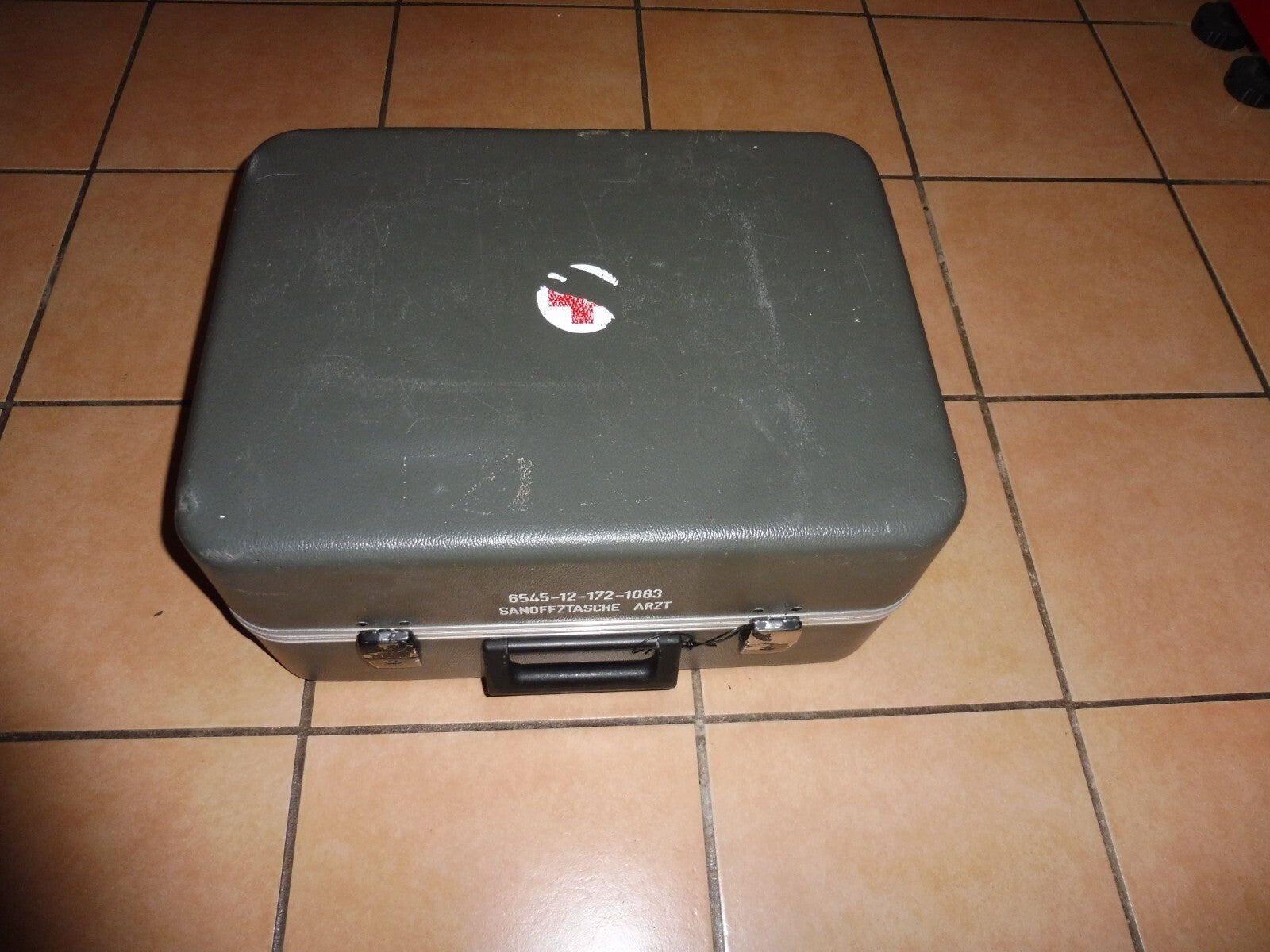 Bundeswehr Arztkoffer, groß  (ca. 51 x 24 x 38 cm), ausgesondertes Material