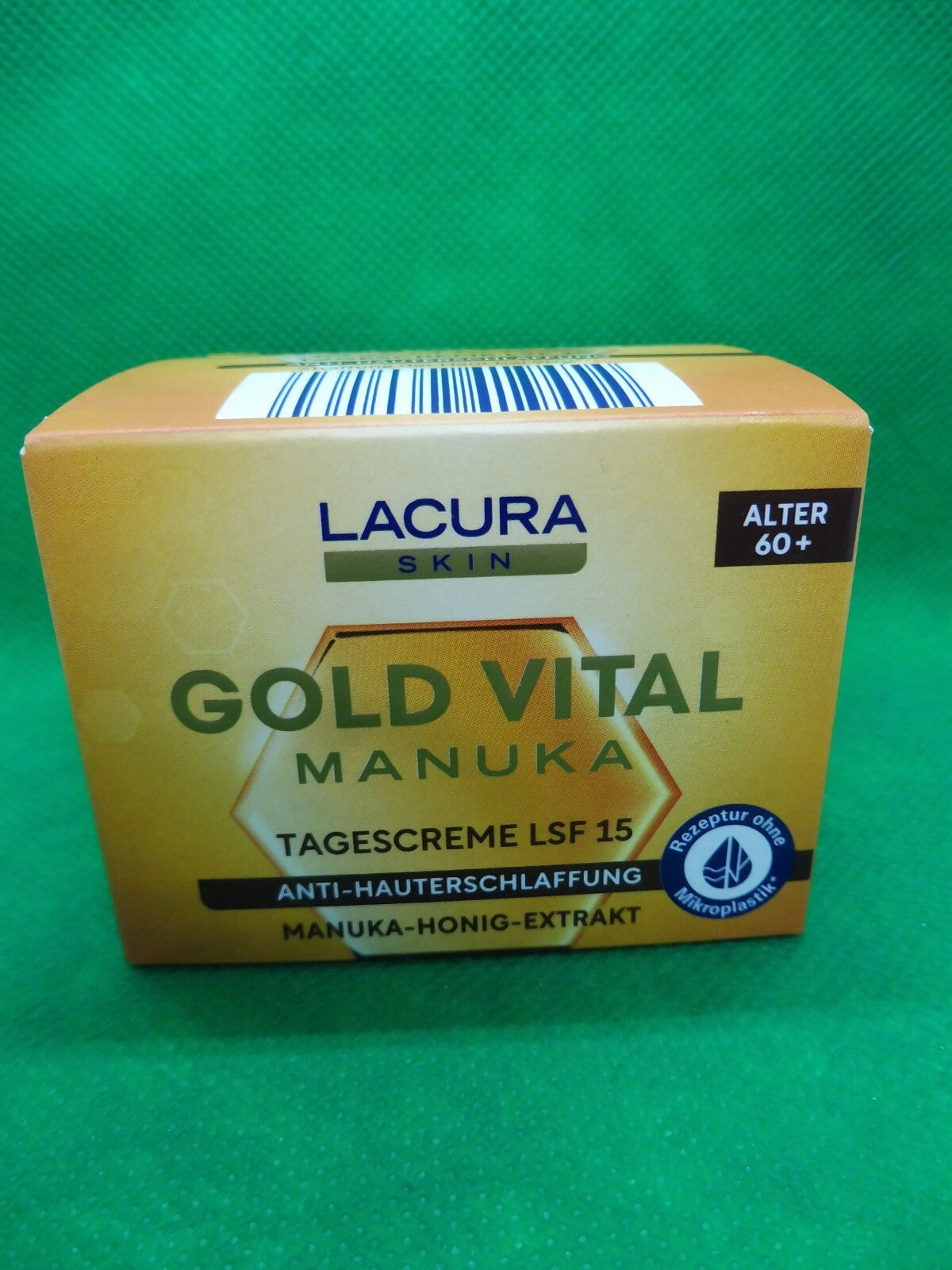 2 x LACURA Skin Gold Vital Tages- oder Nachtcreme; 60+ (145,00€/l)