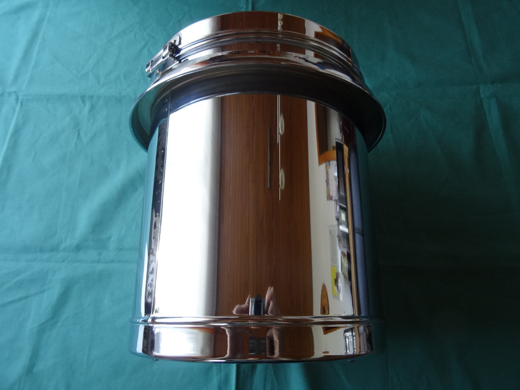 Bundeswehr Verbandstofftrommel, 1960er;  ideale Brotbox, Brotkasten. Brotdose