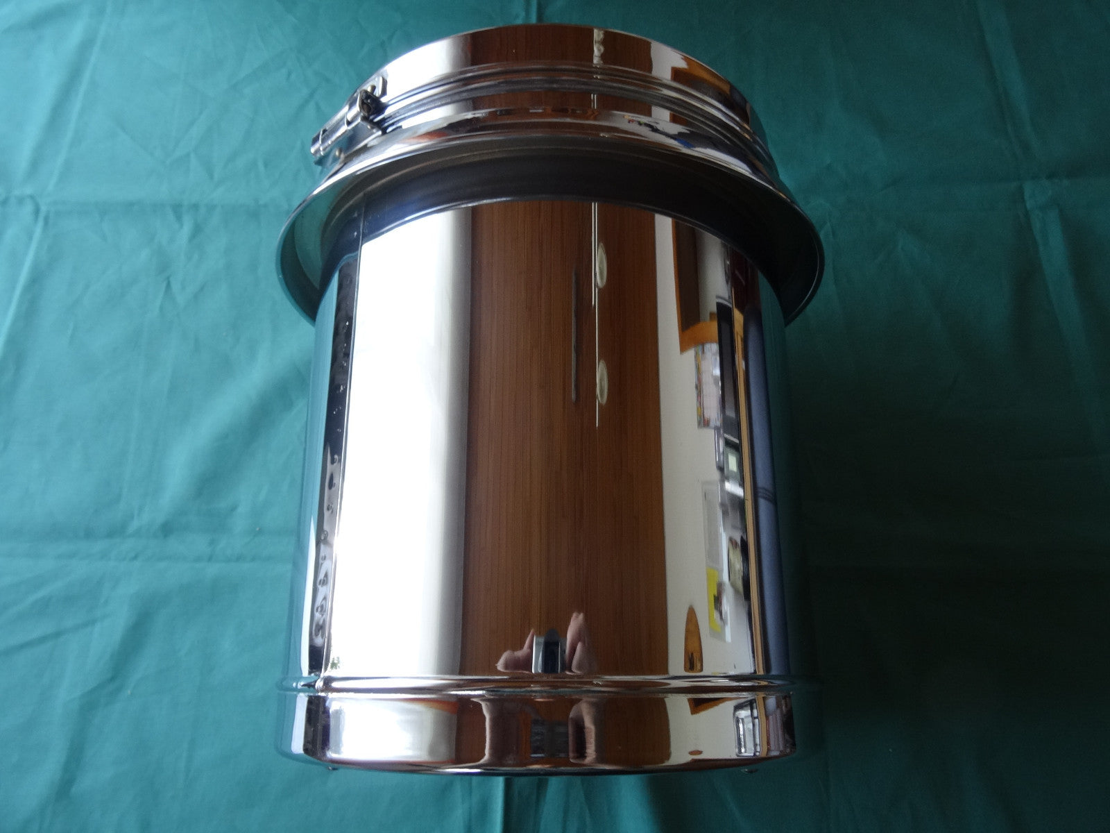 Bundeswehr Verbandstofftrommel, 1960er;  ideale Brotbox, Brotkasten. Brotdose