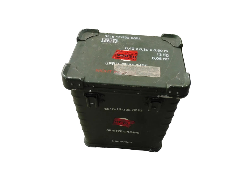 Bundeswehr Zarges-/ Alukiste A10Y (ca. 0,40x0,30x0,50 m) Spritzenpumpe