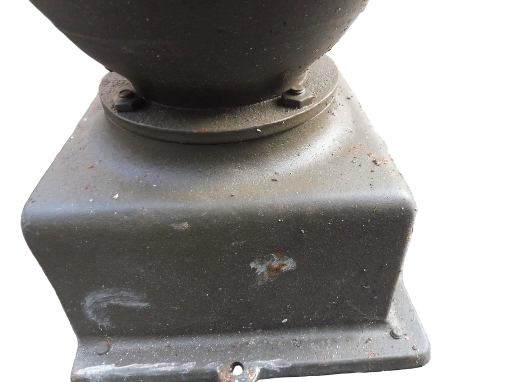 Bundeswehr Kaffeemühle von Trösser, Gusseisen/ Eisen; ca. 1960er, Beispielbilder