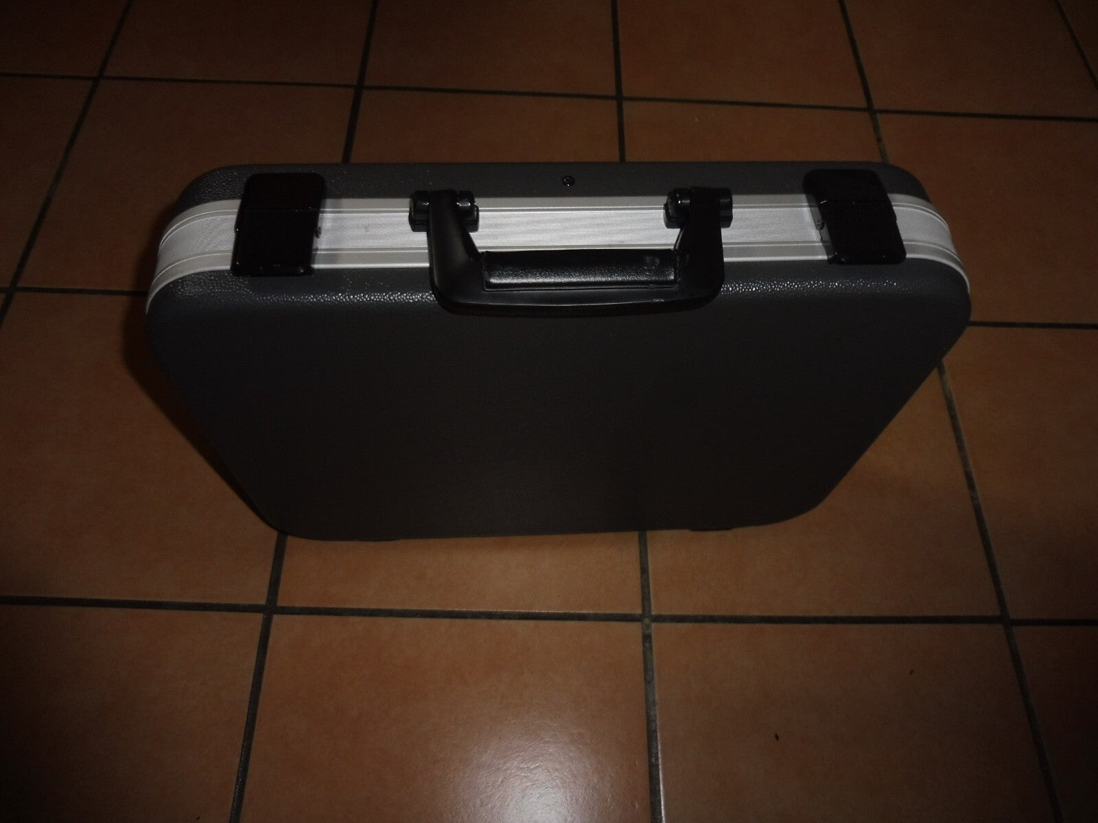 Bundeswehr Arztkoffer, klein/ Visitentasche  (ca. 44 x9 x 36 cm), ausgesondertet