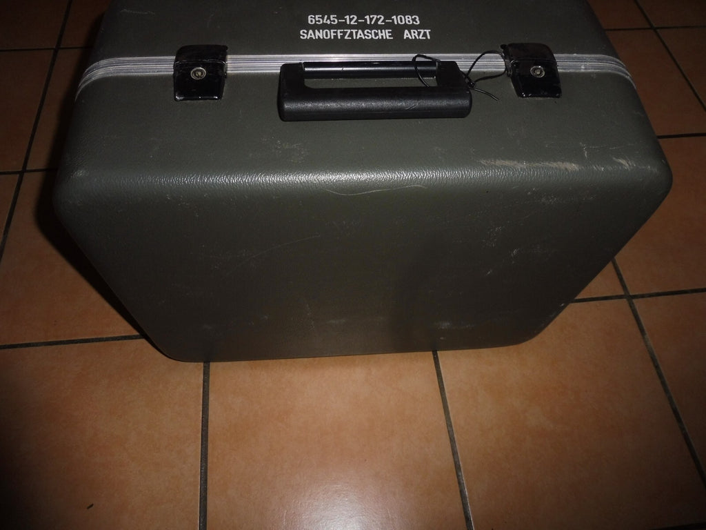 Bundeswehr Arztkoffer, groß  (ca. 51 x 24 x 38 cm), ausgesondertes Material
