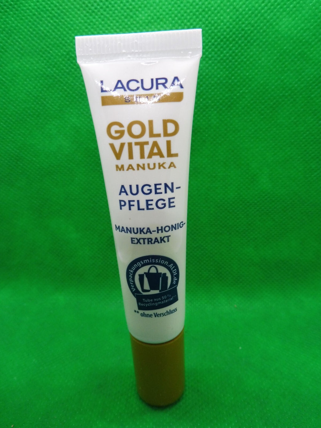 3 x LACURA Skin Gold Vital Augenpflege, ab 60 Jahre, á 15 ml (377,78 €/L)