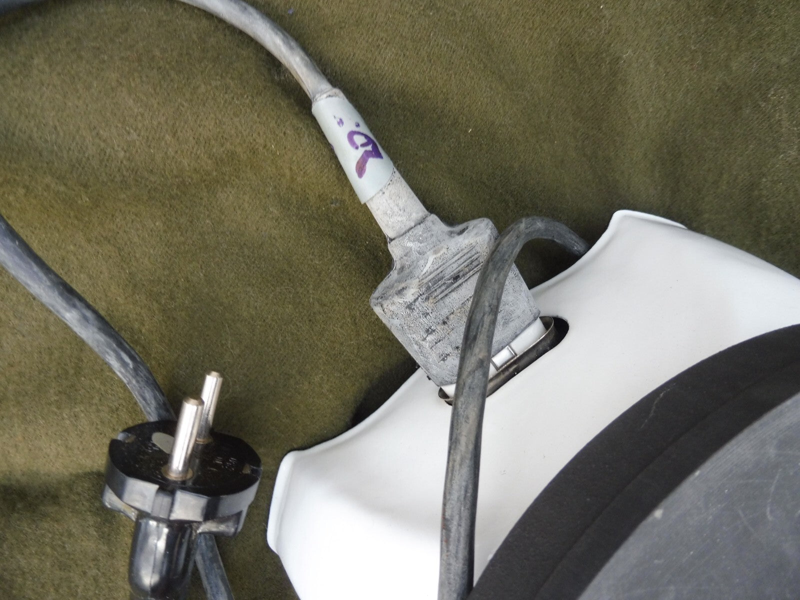 Bundeswehr alte AEG Einzelkochplatte, 1960 er Jahre, Bagalittanschluss, Deko