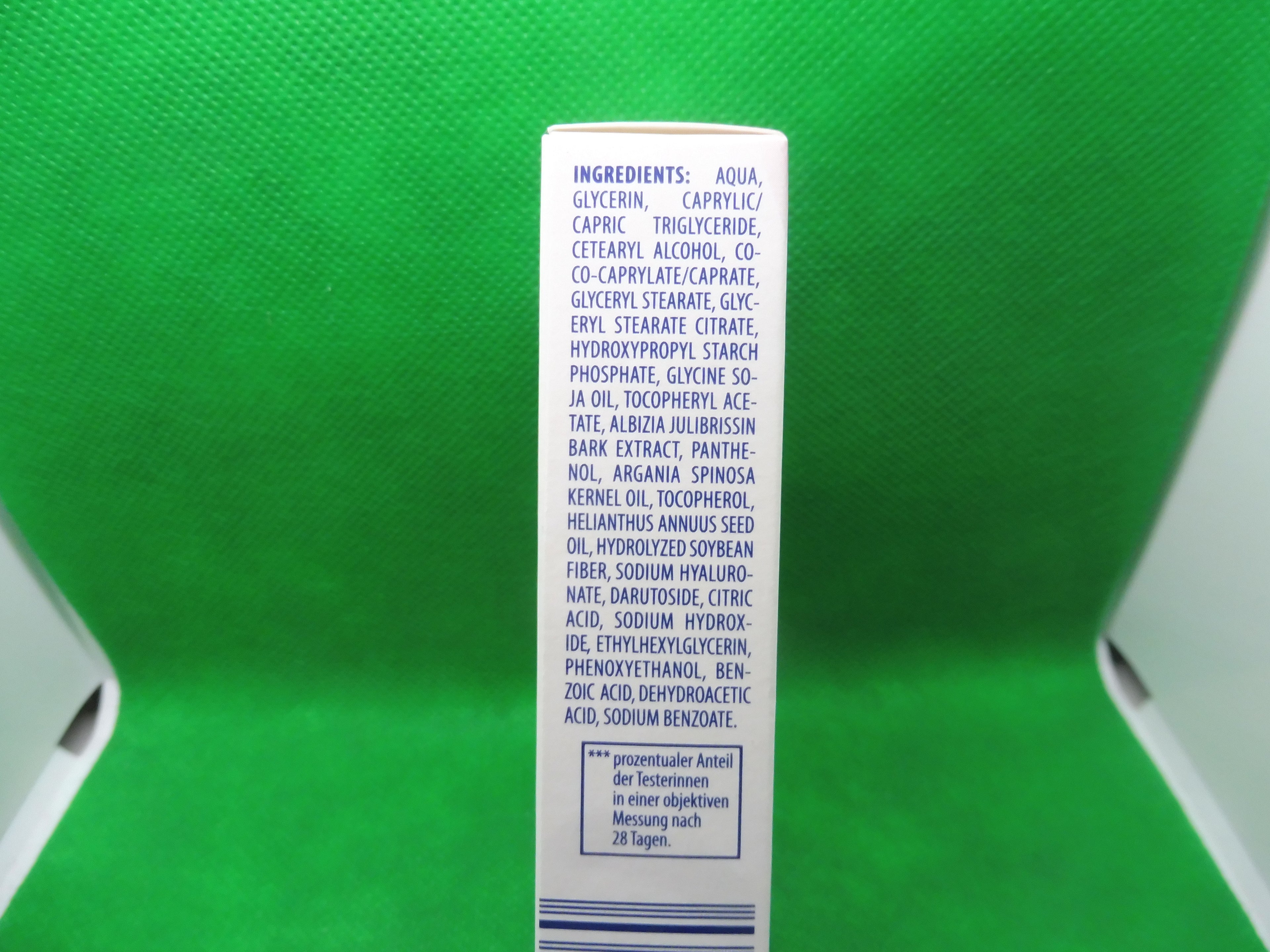 2 x LACURA Vital Augenpflege Soja (á 15ml), alle Hauttypen, ab 45 Jahre