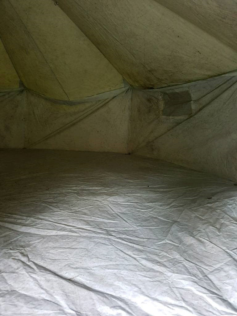 Bundeswehr Zelt, 8 eckig, ca. 2002 hergestellt, Fa. Schall, alles aus einem Guss