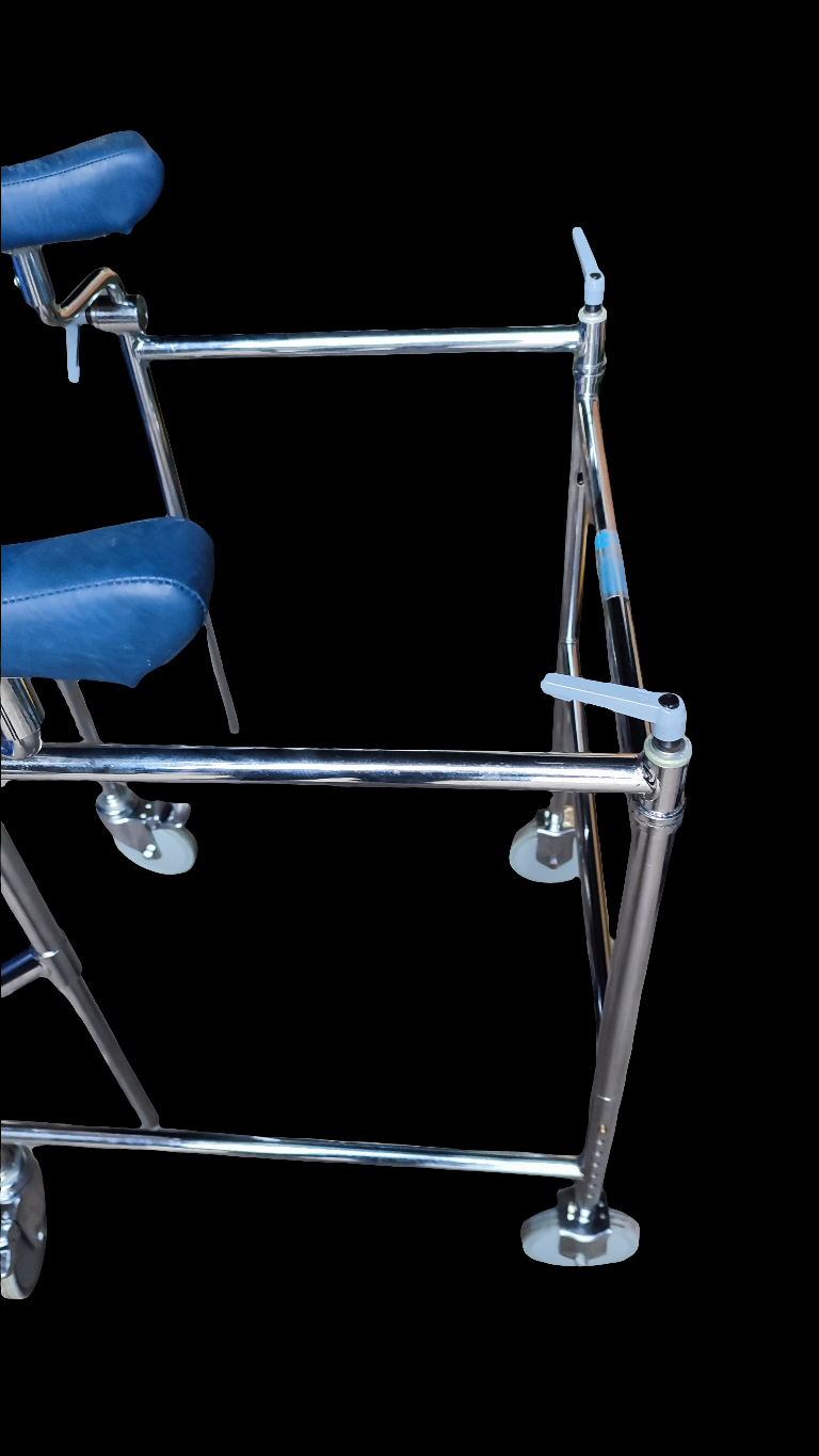 Bundeswehr Gehgestell, Fahrbar ohne Umverpackung, ca. 1975, n u r A b h o l u n g