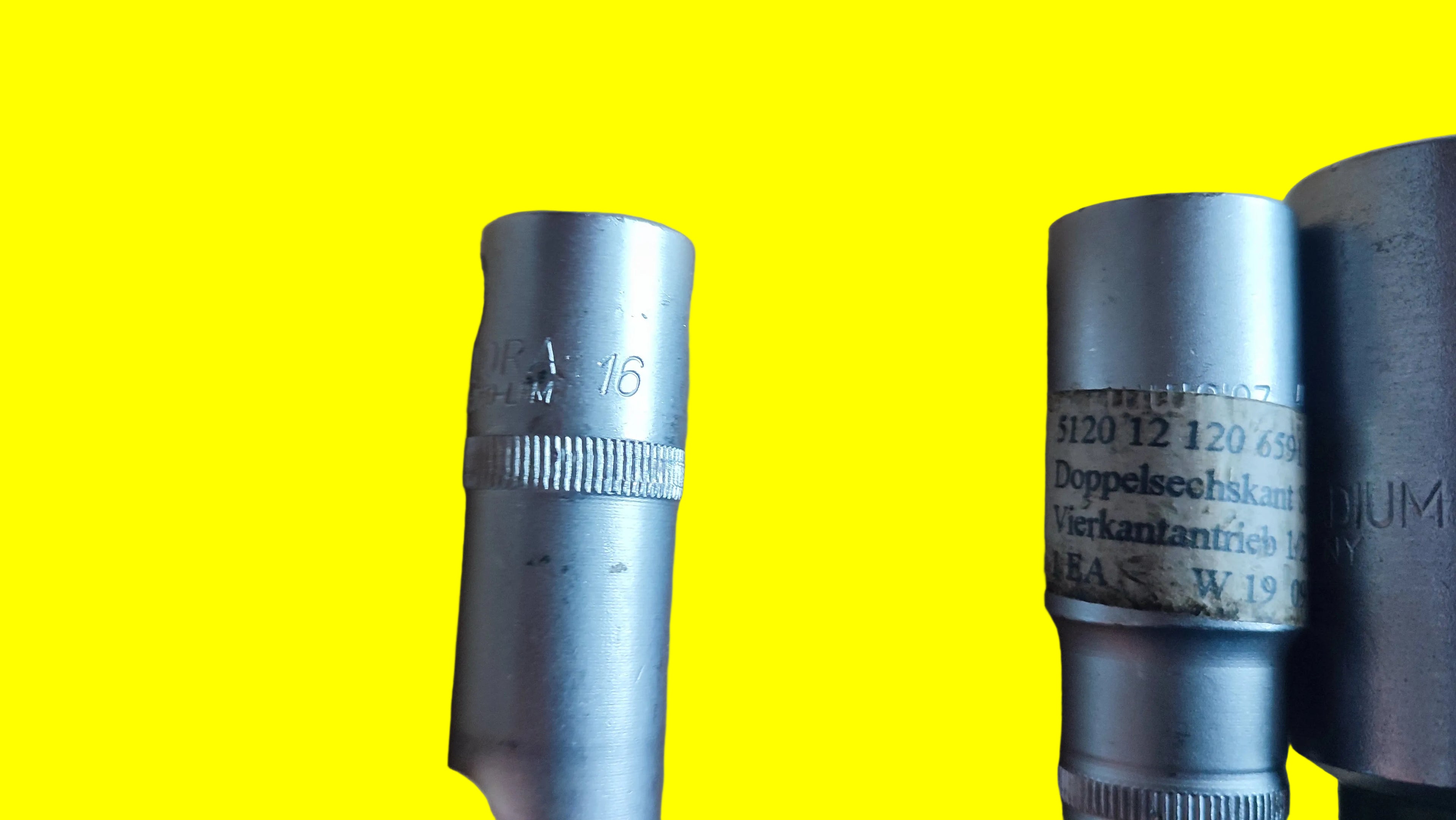 Bundeswehr Zündkerzen/ Steckschlüsselsatz 16; 20,8; 26. 3-teilig + Kasten