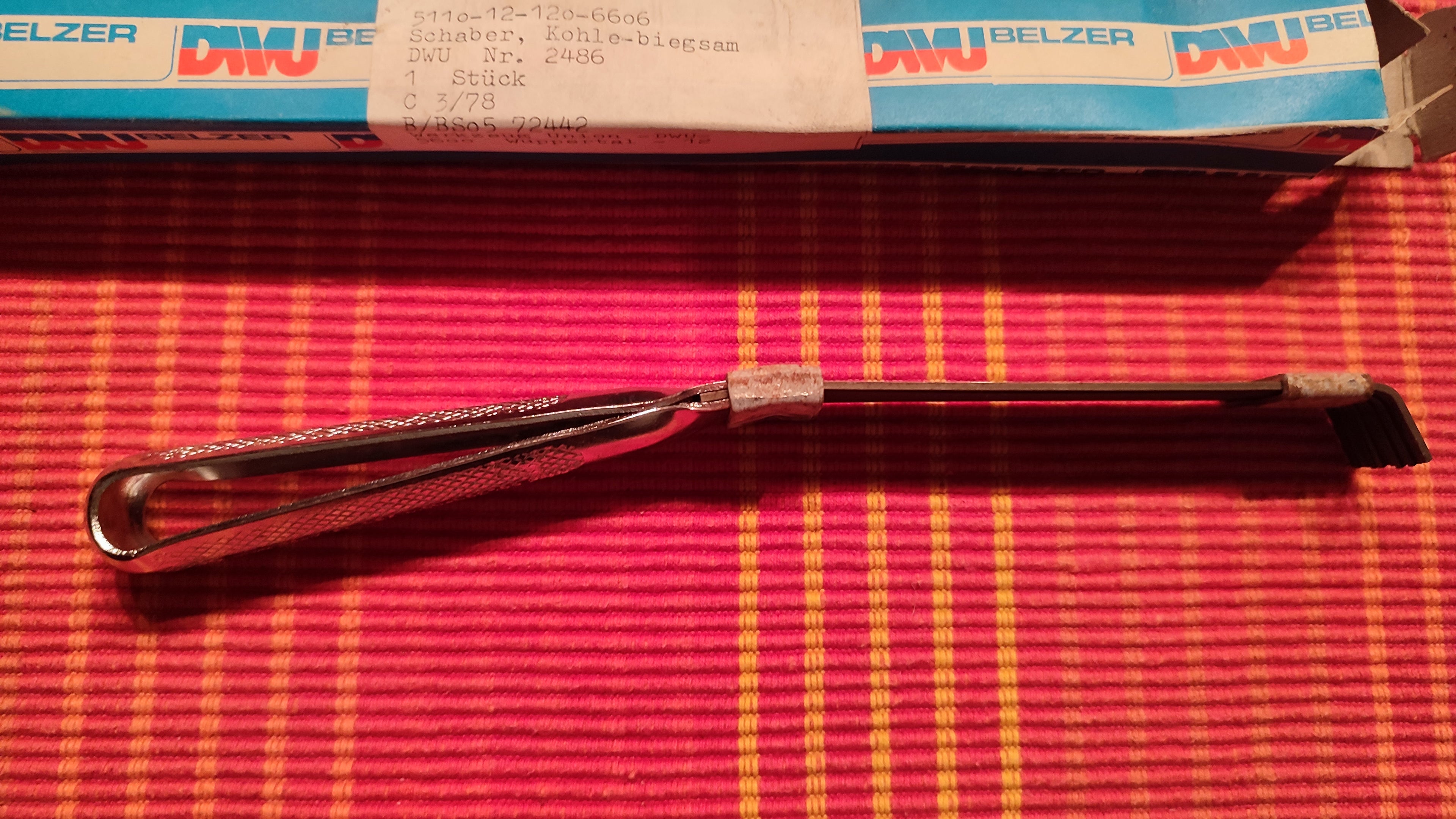 Bundeswehr Schaber, Kohle-biegsam, (Belzer-Reiniger Nr. 2486); 1978