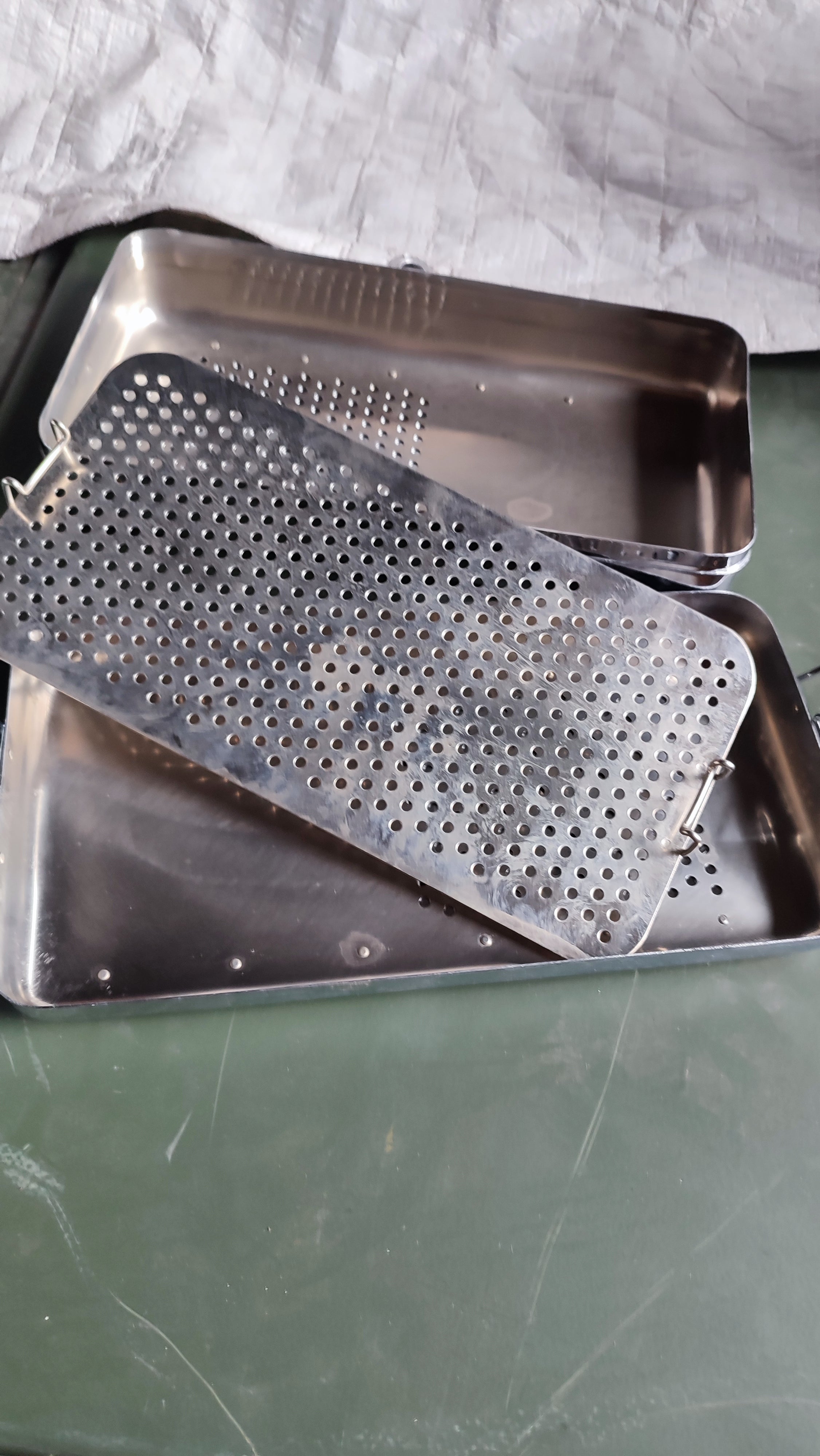 Bundeswehr  kleine Steriboxen, Aesculap, 1967 u.ä.; je Stück