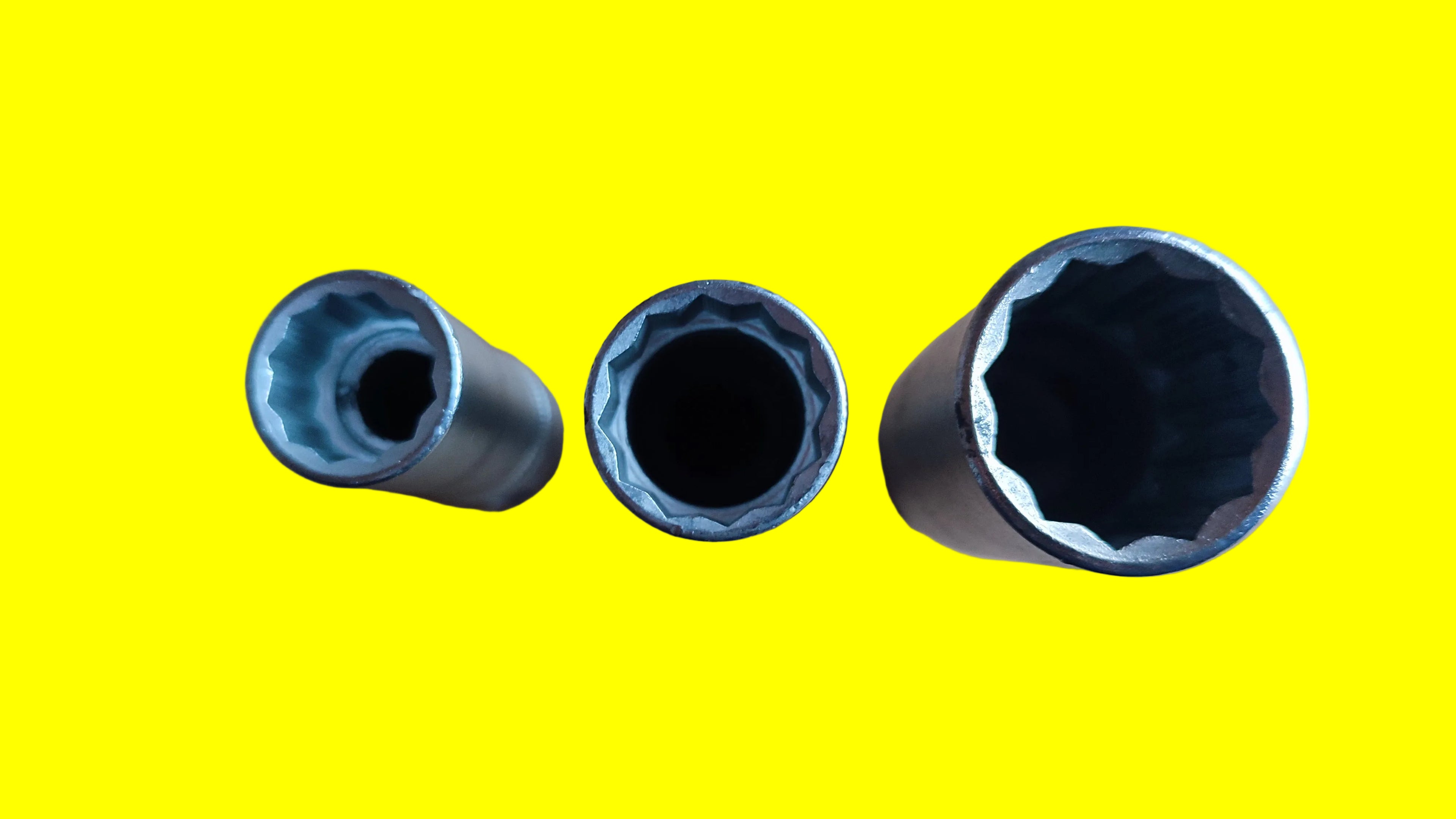 Bundeswehr Zündkerzen/ Steckschlüsselsatz 16; 20,8; 26. 3-teilig + Kasten