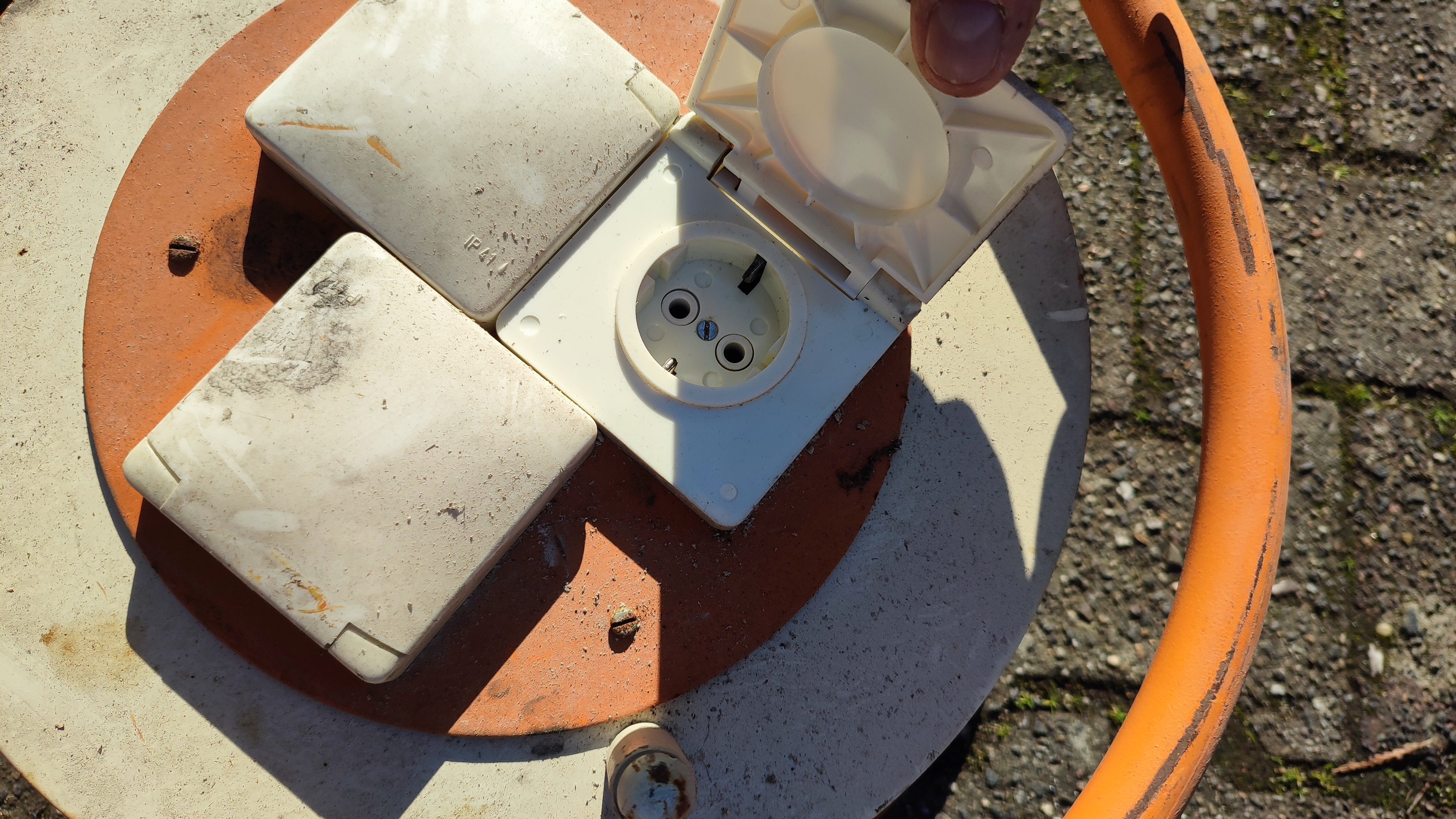 DDR; Kabeltrommel, ca. 40 m, Stromfix Multi W, 1970 er Jahre, Sammlergegenstand