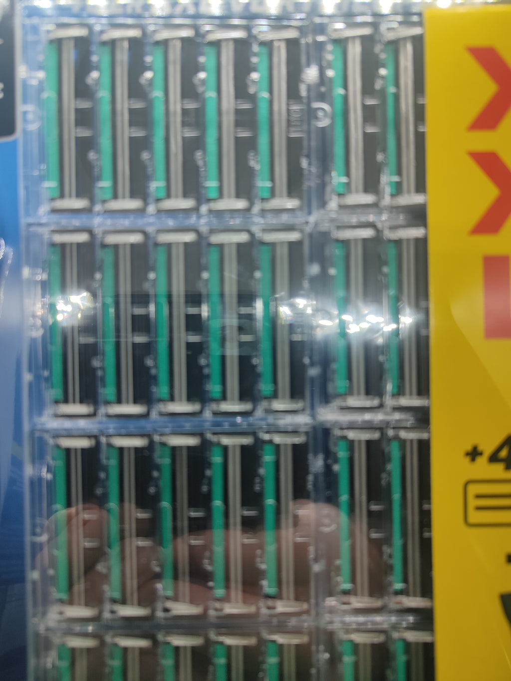 LACURA MEN XXL Herrenrasierer; 2-Klingen Rasierer, Griff + 40 Rasierklingen