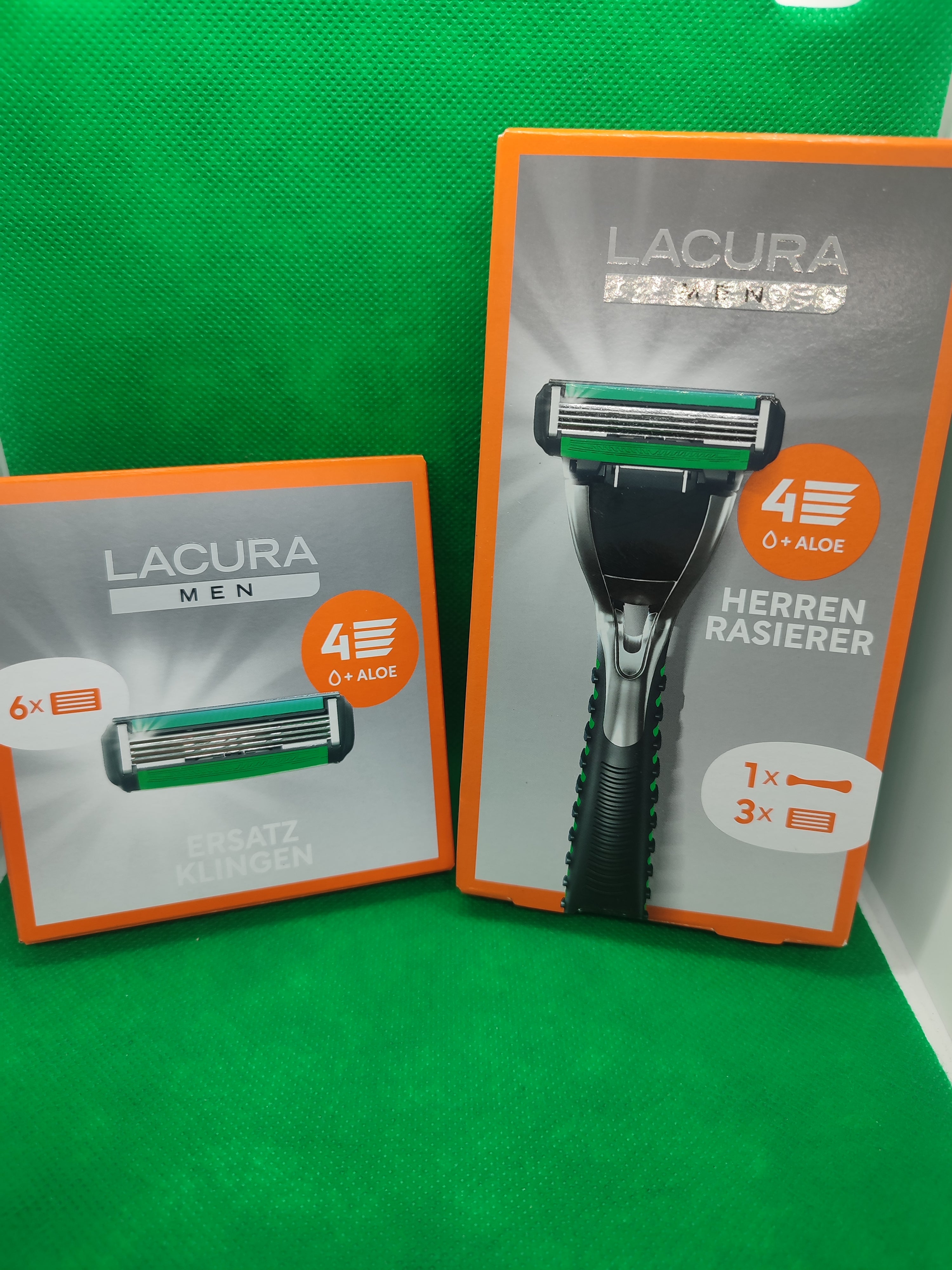 Lacura Men, 4-Klingen-Rasierer + Packung Ersatzklingen (á 6 Stück)