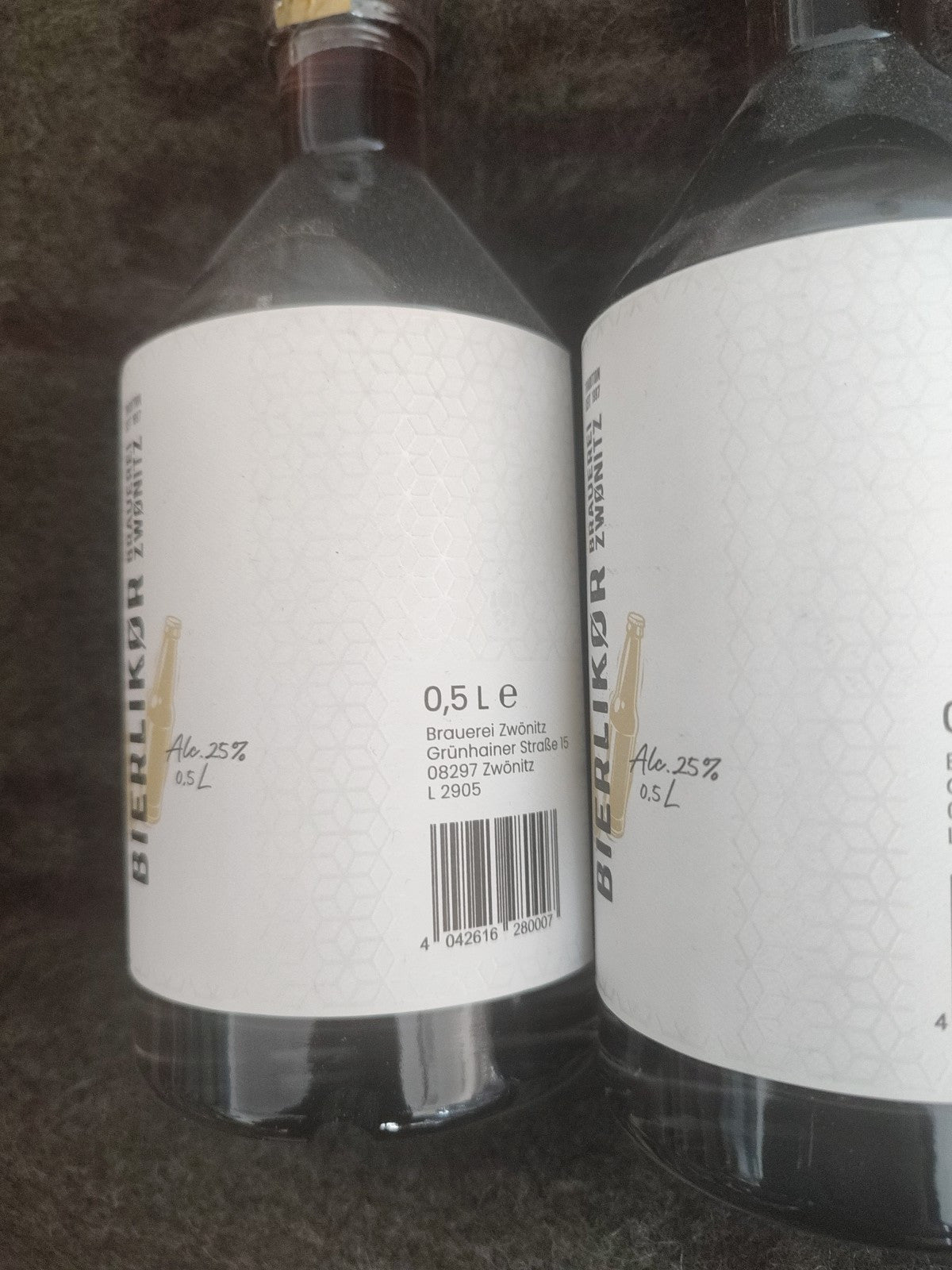 Bierlikör Brauerei Zwönitz (15% vol.;  je Flasche á 0,5 l)